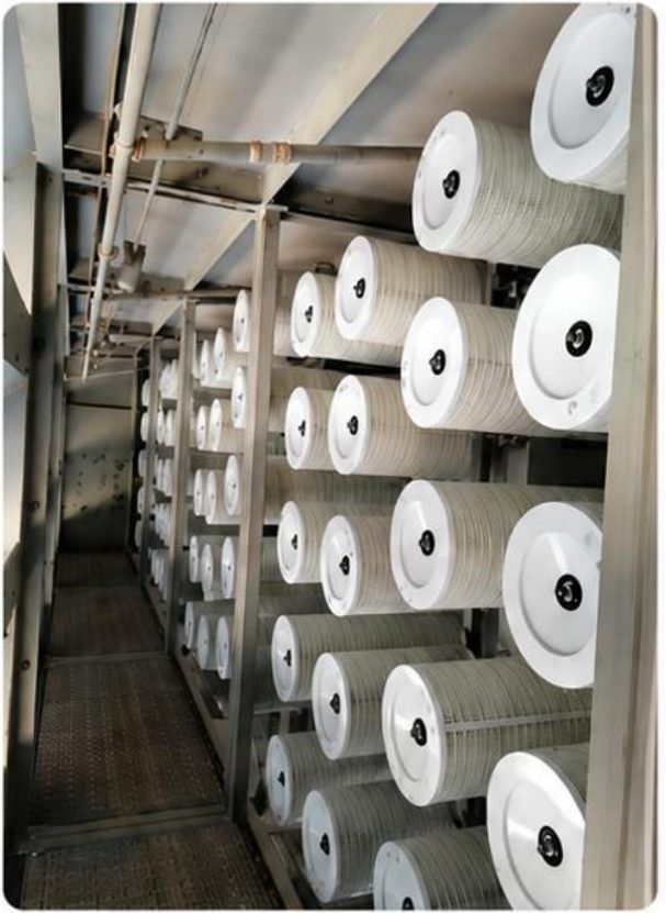 Gas turbine filter replacement